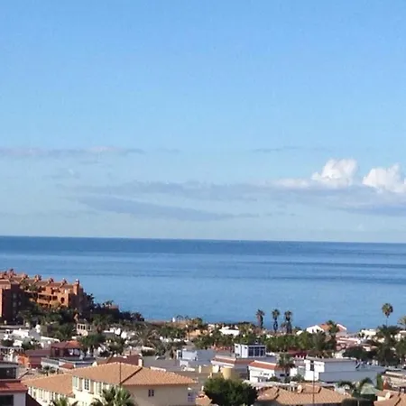 Appartement 16A Fabulous El Faro, Huge Sun Terrace!Heated Pool Arona (Tenerife)